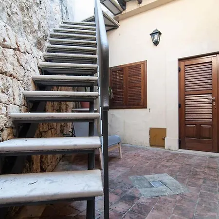 Dimora Archimedea 3* סירקוזה