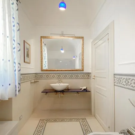 Dimora Archimedea فندق مبيت وإفطار 3*