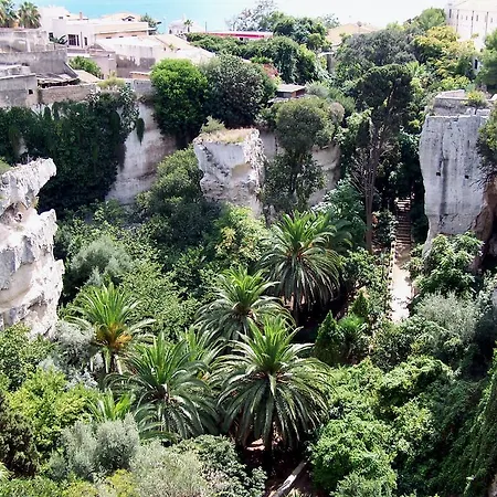 فندق مبيت وإفطار Dimora Archimedea