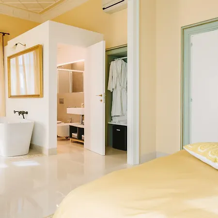 فندق مبيت وإفطار Dimora Archimedea 3*
